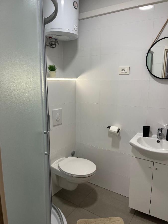 Apartman Mijic トロギール エクステリア 写真