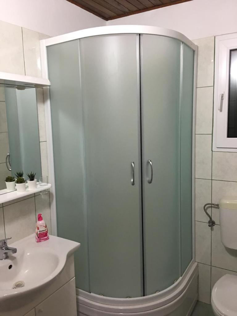 Apartman Mijic トロギール エクステリア 写真